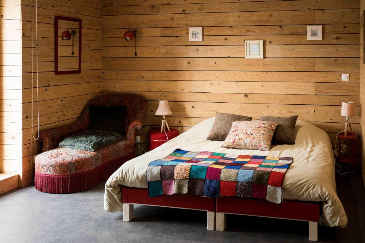 Le Vallon d'Armandine, gîte écologique Auvergne Saint-Hilaire  Extérieur photo