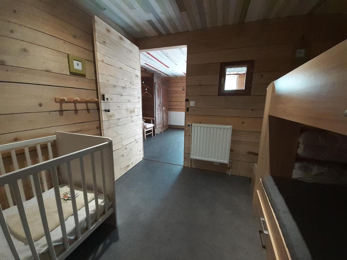 Le Vallon d'Armandine, gîte écologique Auvergne Saint-Hilaire  Extérieur photo